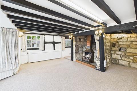 undefined, Green Lane, Hucclecote, Gloucester, Gloucestershire, GL3