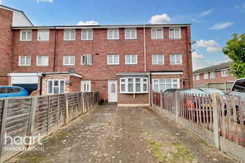 Sevenoaks Close, Romford