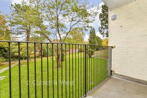 Westmoreland Drive, Sutton, Surrey