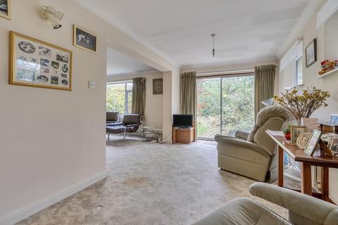 undefined, Belle Avenue, Berkshire RG6