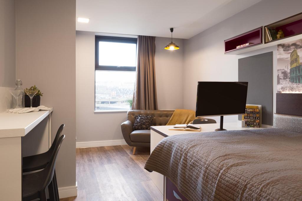 House in Liverpool - View 2