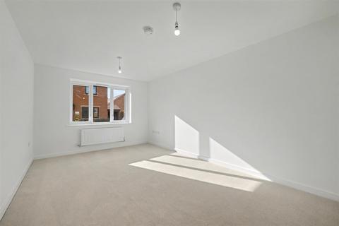 4 bedroom detached house for sale, Heart of England Way, Nuneaton CV11