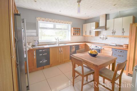undefined, Yates Road, Chester CH2