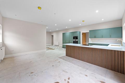 undefined, Damhill Lodge Lanark, ML11