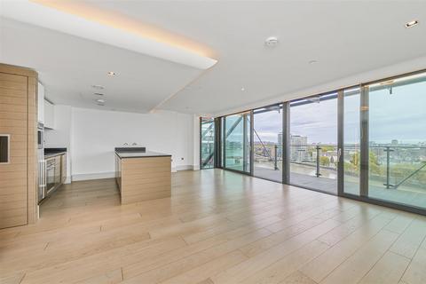 Merano Residence, 30 Albert Embankment, Vauxhall, SE1