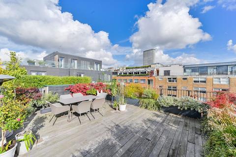 3 bedroom flat for sale, Richmond Buildings, Soho, London, W1D