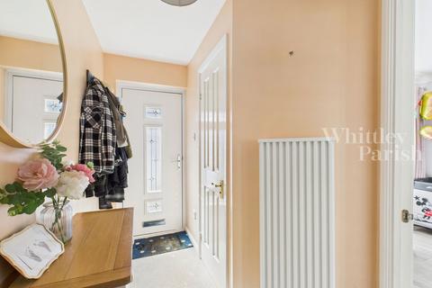 8 Cornfields, Dickleburgh, Diss, IP21 4PW