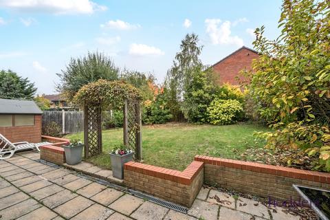 4 bedroom detached house for sale, Spinney Oak, Clarendon Gate, Ottershaw, Surrey, KT16
