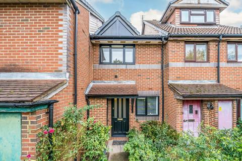 undefined, Oak Lane, Isleworth TW7