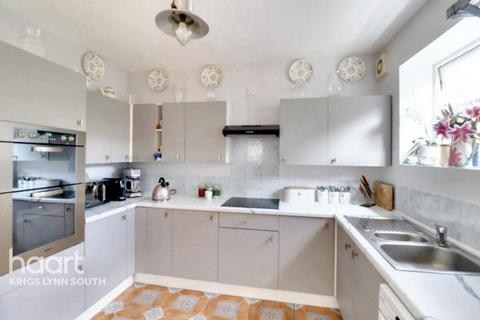 6 bedroom semi-detached house for sale, Alexandra Road, Hunstanton