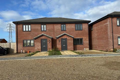 undefined, Hubbards Close, Combs IP14