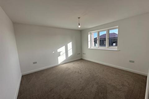 undefined, Hubbards Close, Combs IP14