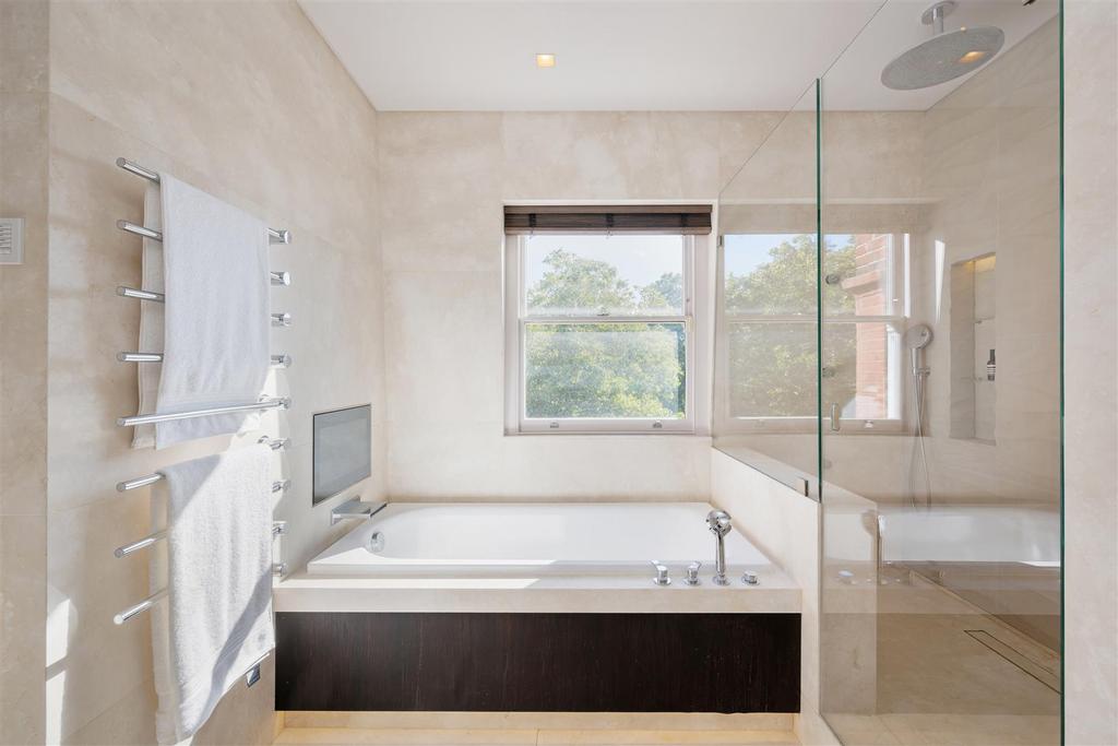 Flat A, 54 Cadogan Square Hi-35.jpg