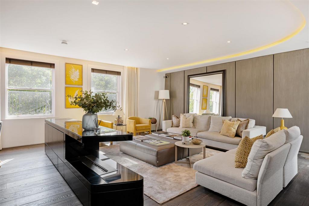 Flat A, 54 Cadogan Square Hi-6.jpg