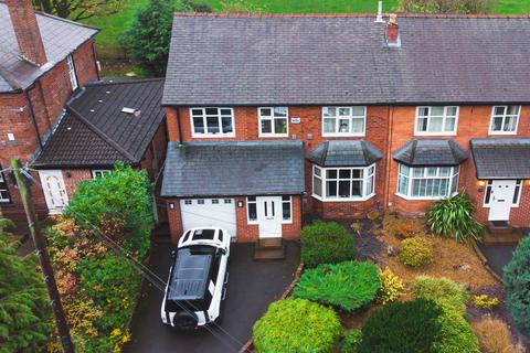 4 bedroom semi-detached house for sale, Manchester Road, Over Hulton, BL5