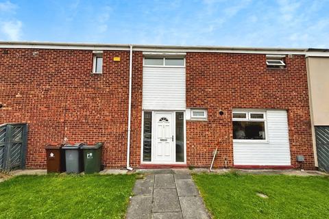 4 bedroom terraced house for sale, Chesters Avenue, Longbenton, Newcastle upon Tyne, NE12