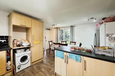 4 bedroom terraced house for sale, Chesters Avenue, Longbenton, Newcastle upon Tyne, NE12