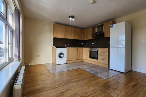 undefined, Roding Lane South, Redbridge