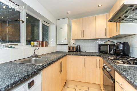 4 bedroom terraced house to rent, Upper Lewes Road, Brighton