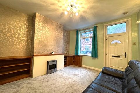 2 bedroom terraced house to rent, Livingstone Street, Leek