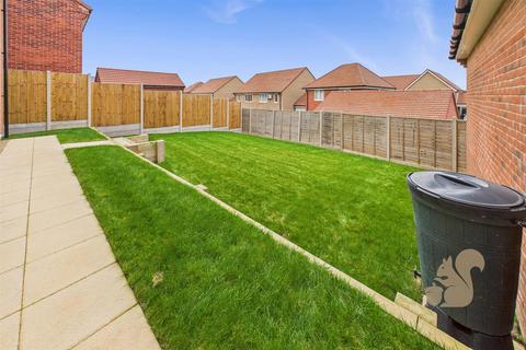 4 bedroom detached house for sale, Starling Close, Long Melford