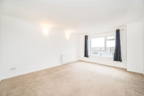 undefined, Stourton Avenue, Hanworth TW13