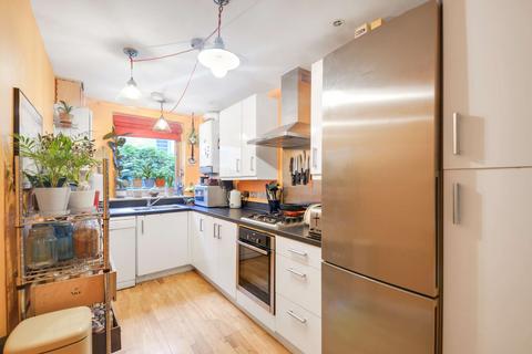 2 bedroom apartment for sale, at Saffron House, Ramsgate Street, London E8