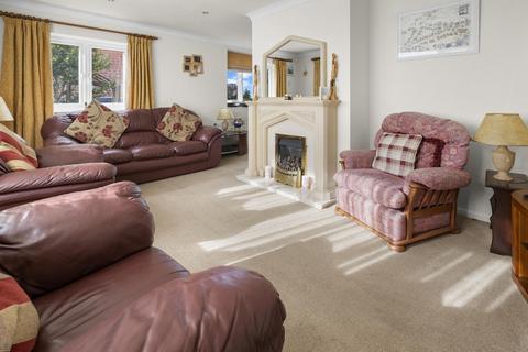 undefined, Finstall Road, Finstall, Bromsgrove B60 3DD