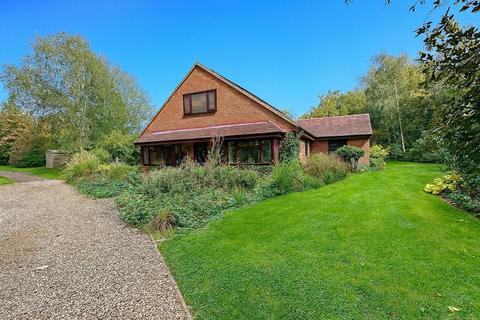 Mixed use for sale, Milton Rd Stadhampton OX44 7XX