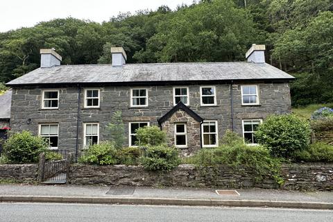 undefined, Nant Gwynant, Nant Gwynant Nr Caernarfon, Gwynedd, LL55