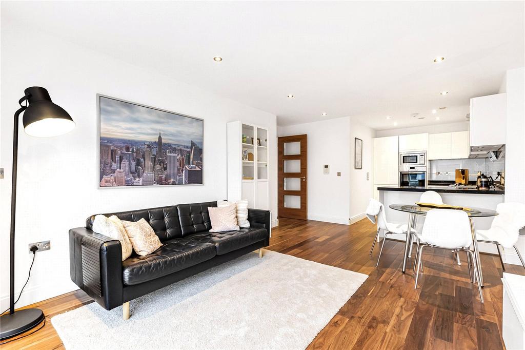 Kitchen/Reception