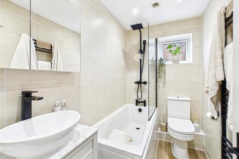 2 bedroom semi-detached house for sale, East Bridge Road, South Woodham Ferrers, Chelmsford, Essex, CM3