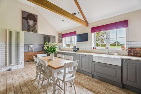 4 bedroom detached house for sale, Whaddon Road, Little Horwood, Milton Keynes