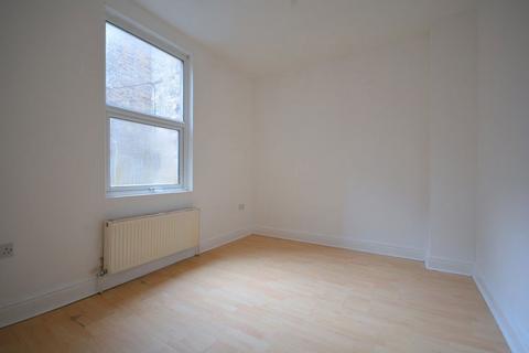 1 bedroom flat to rent, Athelstan Road, Cliftonville, CT9 2BF