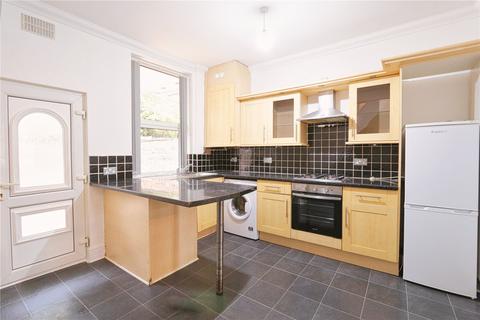 2 bedroom terraced house to rent, Lumn Road, Greater Manchester SK14