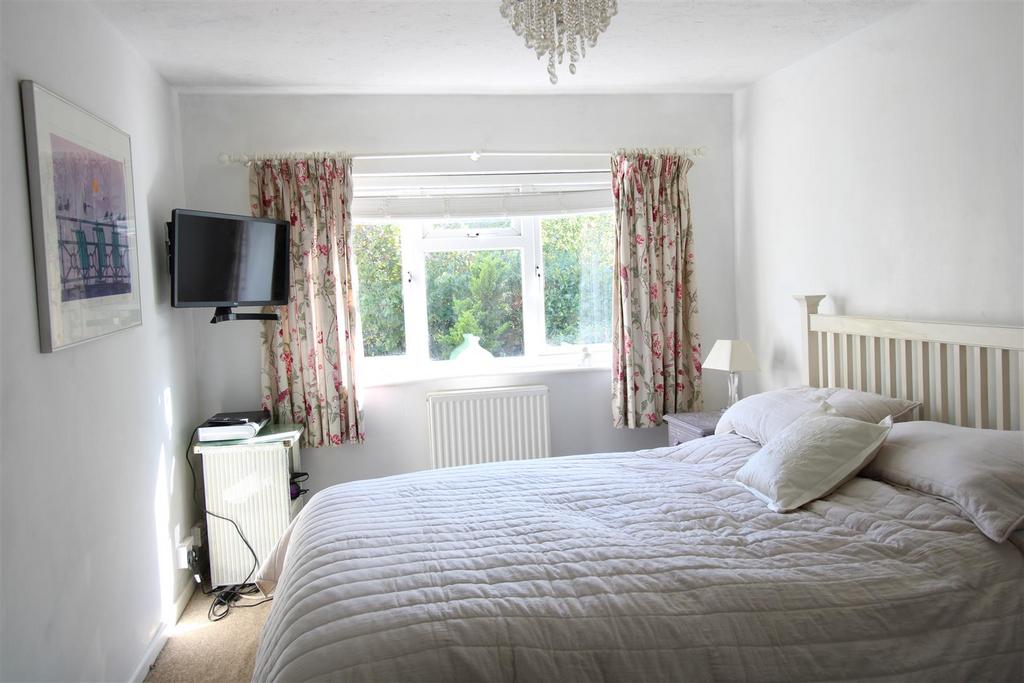 Bedroom2.JPG