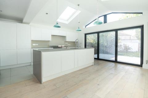 3 bedroom semi-detached house for sale, Worple Road, Old Isleworth