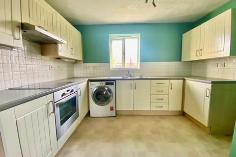 2 bedroom flat for sale, Harn Road, Hampton Centre, Peterborough