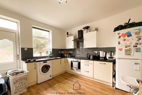 Victoria Road, Mexborough S64