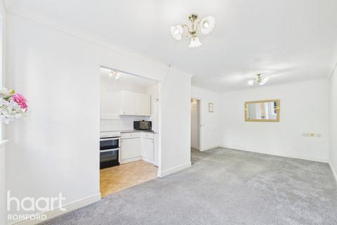 undefined, Regarth Avenue, Romford, RM1 1AJ