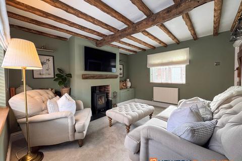 undefined, Low Street, 8 NG23