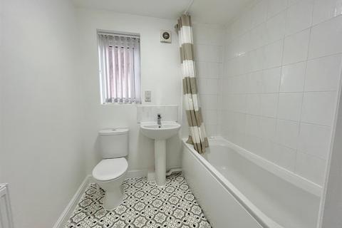 undefined, Henry Street, Leigh