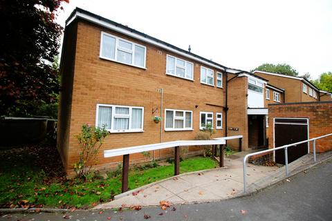 2 bedroom flat for sale, Arden Close, Stourbridge DY8