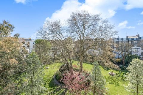 3 bedroom apartment for sale, Randolph Crescent, Little Venice, W9