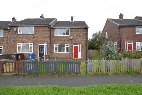 2 bedroom townhouse to rent, Borsdane Avenue, Hindley