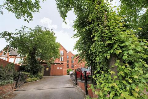 Vivian Avenue, Sherwood Rise, Nottingham