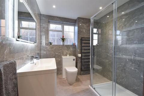 4 bedroom detached house for sale, Granary Meadow, Wyatts Green