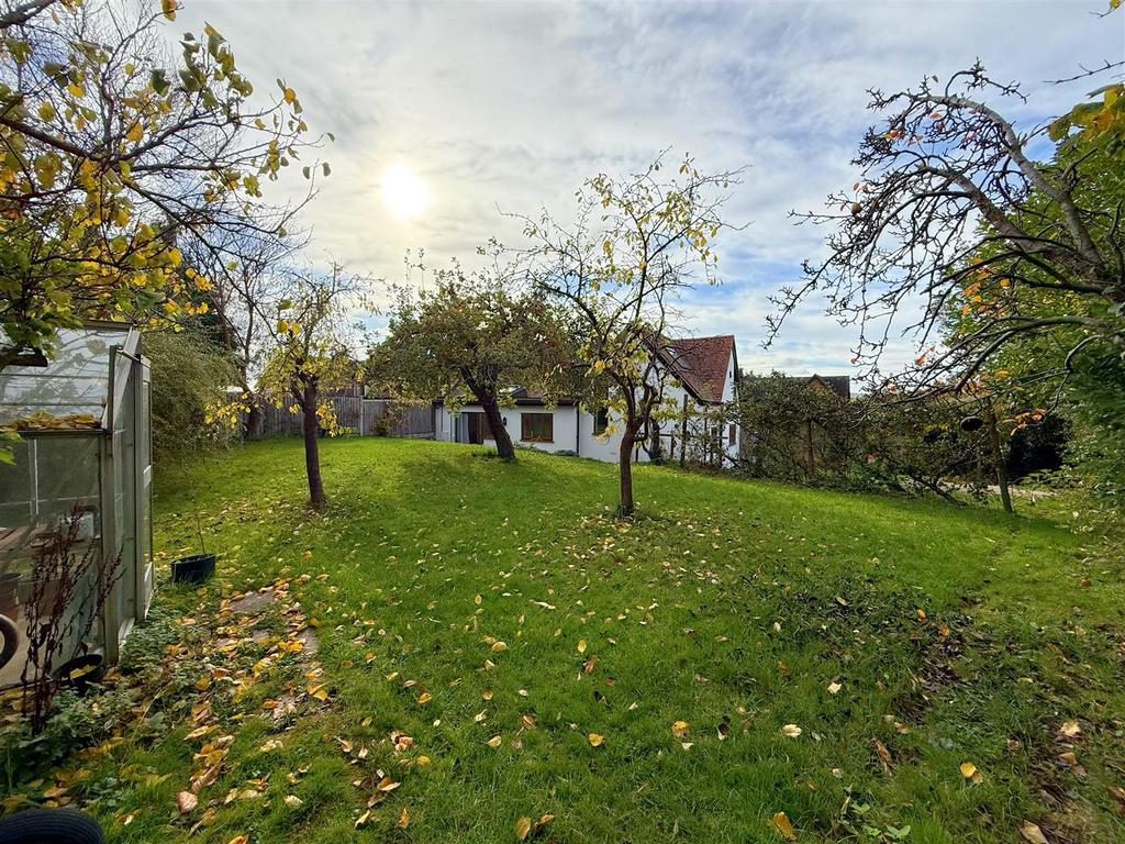 Garden &amp; Rear Elevation