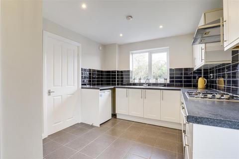 3 bedroom end of terrace house for sale, Bunting Close, Ilkeston DE7