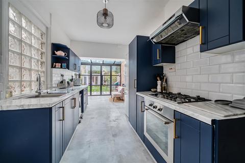 3 bedroom house for sale, Moorlands Road, Camberley GU15